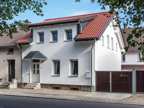 Home with lots of light and a great view quiet location by the town centre