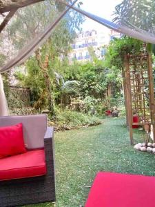Homelivia, Luxueux Appartement avec Jardin privé