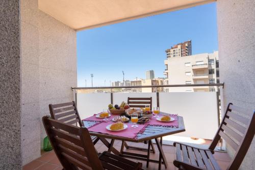 Homely Fresh Apartment - Terrace & Garage
