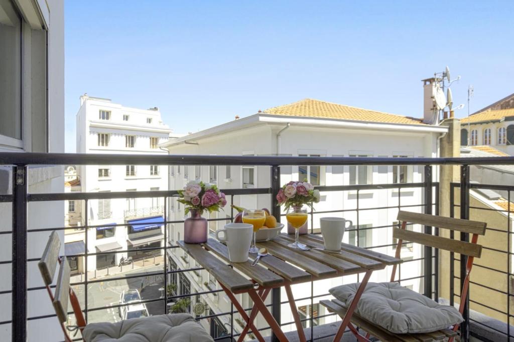 Appartement Homey 1-bedroom w balcony close to the beaches of Biarritz Welkeys 1 bis Rue Gambetta 64200 Biarritz