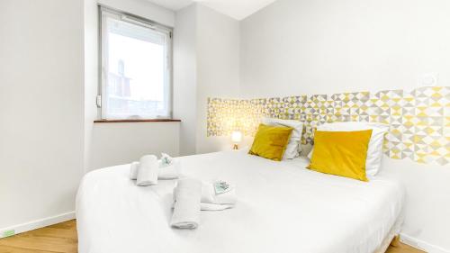 HOMEY SNOW - Proche Gare - Balcon privé - Wifi