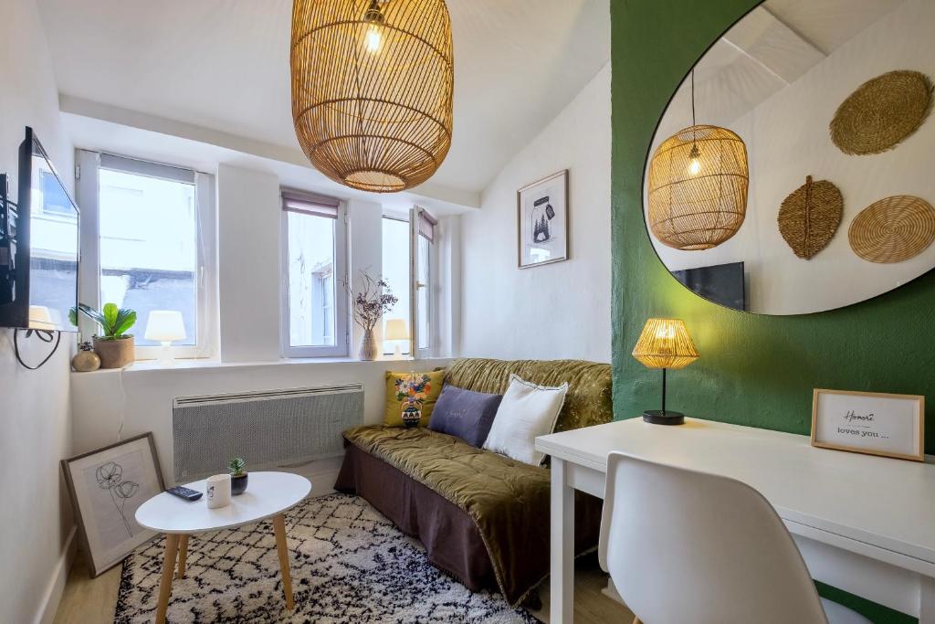 HONORÊ SUITE FERRANDIERE 5 Rue Ferrandière, 69002 Lyon
