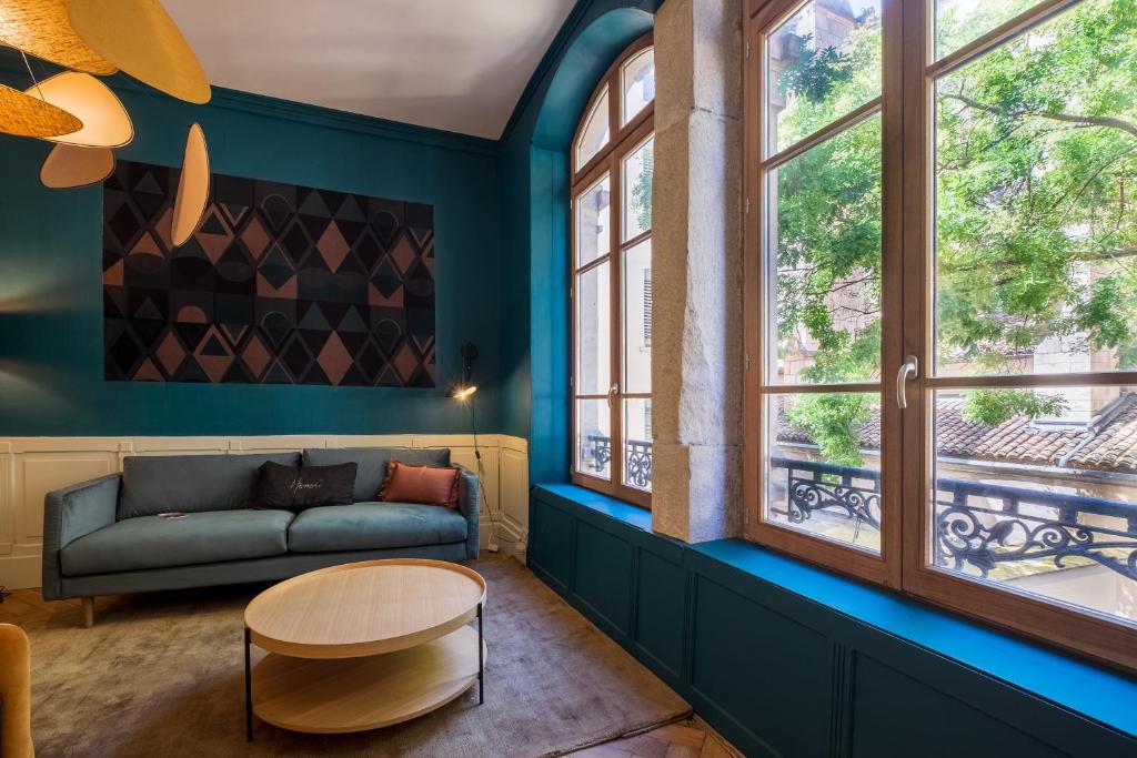 HONORÊ SUITE SAINT NIZIER 6 Rue Saint-Nizier, 69002 Lyon