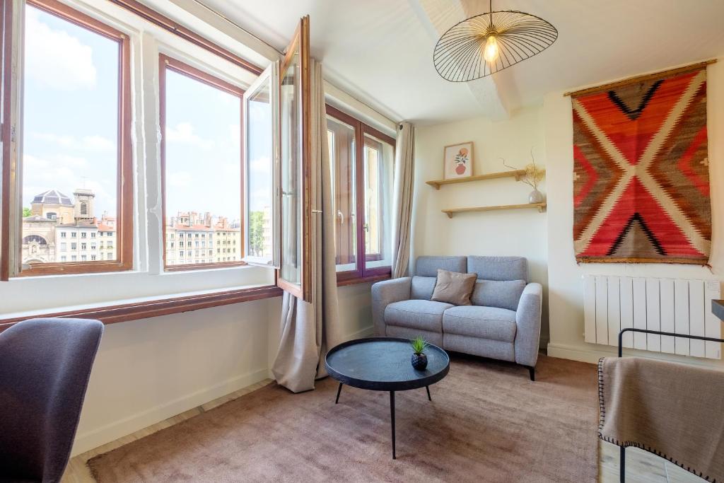 HONORÊ SUITE SAINT PAUL 1 Rue Docteur Augros, 69005 Lyon