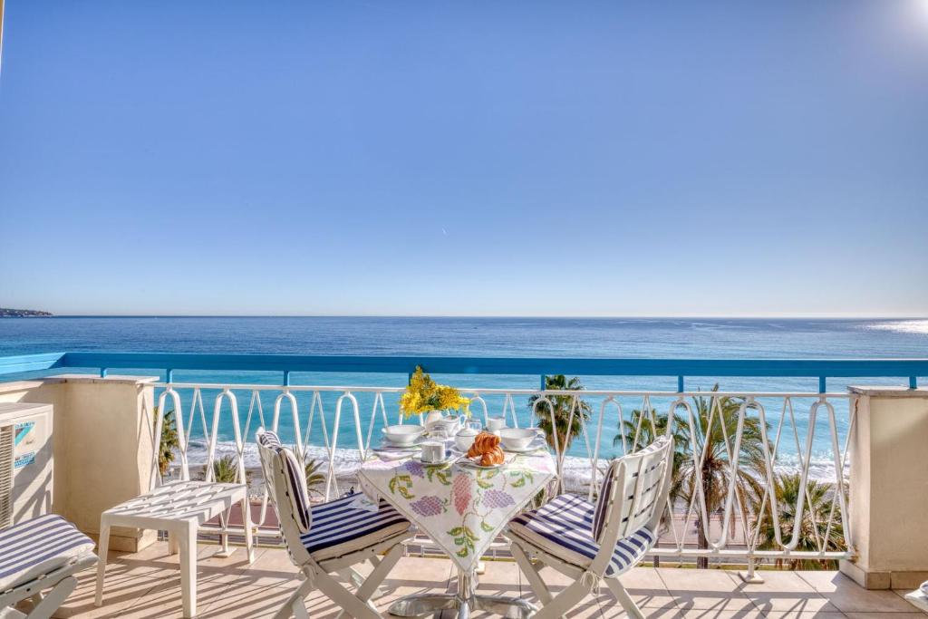 Appartement Horizon Blue Lux Apartment 99 Promenade des Anglais 06000 Nice