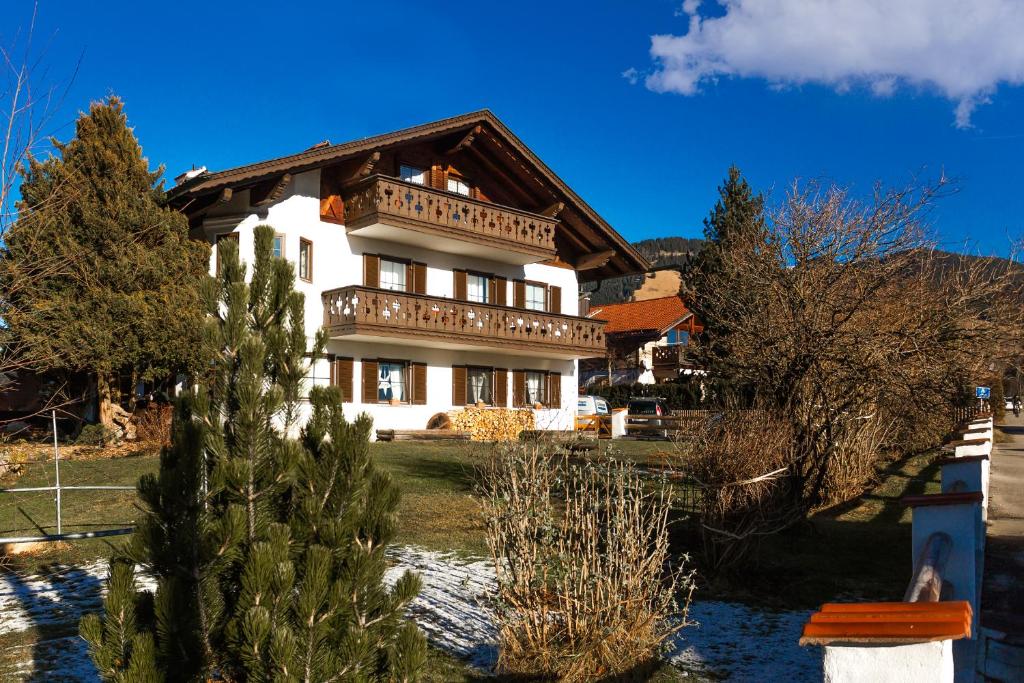 Hörnleblick 21 Kappelweg, 82497 Unterammergau