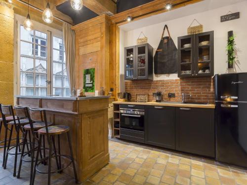 HOST INN - CŒUR VIEUX LYON & SPA