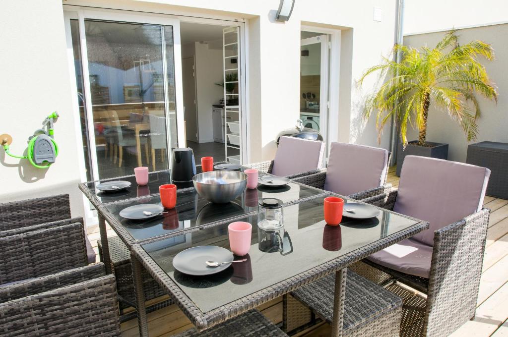 Host Inn Sweet Croisette