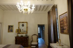 Appartement Hotel D´ Alfonce 32 Rue Conti 34120 Pézenas Languedoc-Roussillon