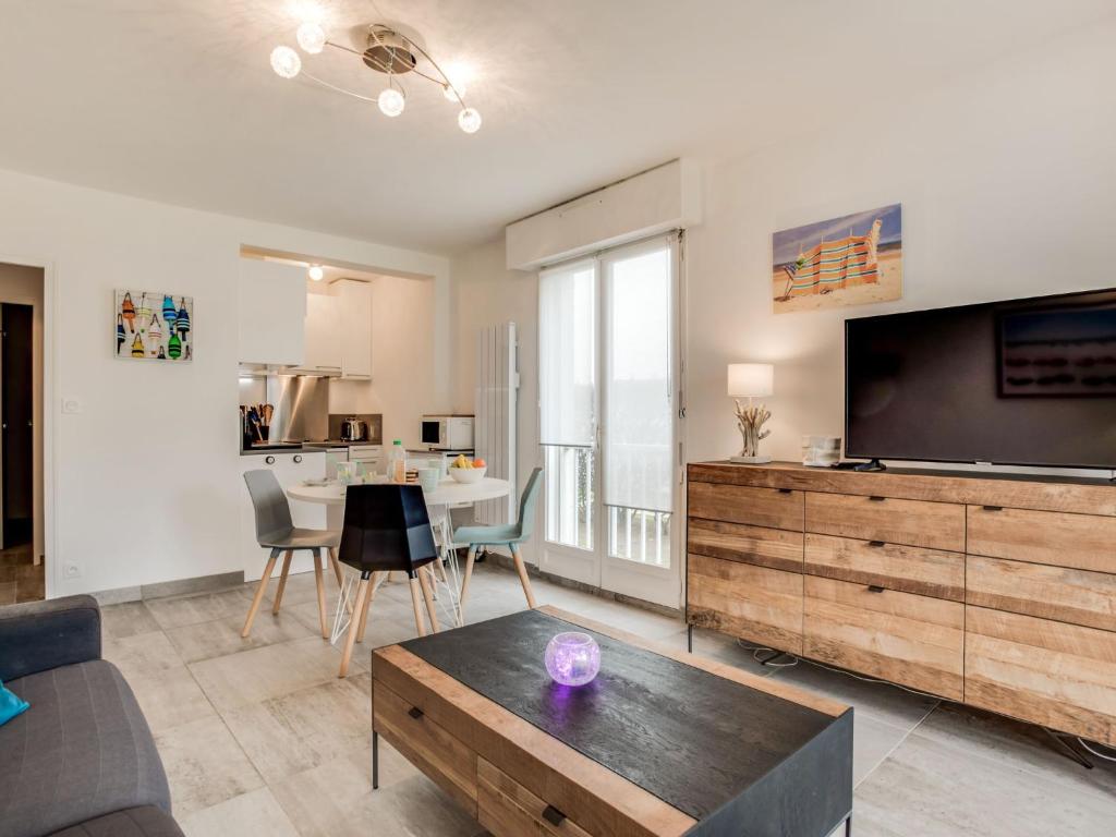 HOTEL DIEU 18000 Bourges