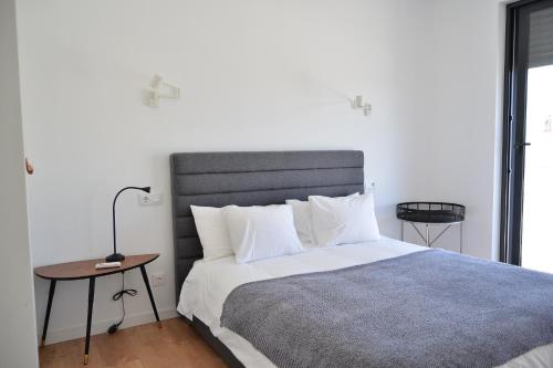 HOTEL S - ALOJAMENTO LOCAL