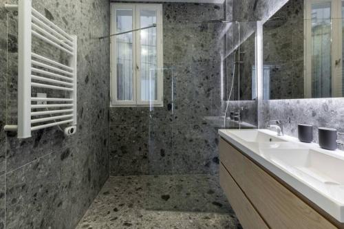 HSH Cosy Apartment Gare Saint Lazare
