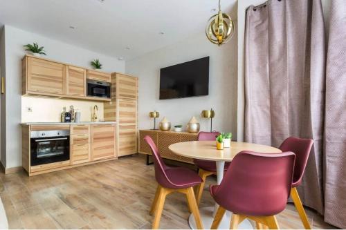 HSH Cosy Apartment Neuve des Boulets I