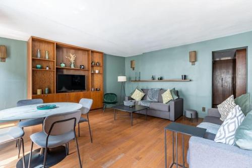 HSH Luxueux Appartement Saint Honoré Champs Elysées