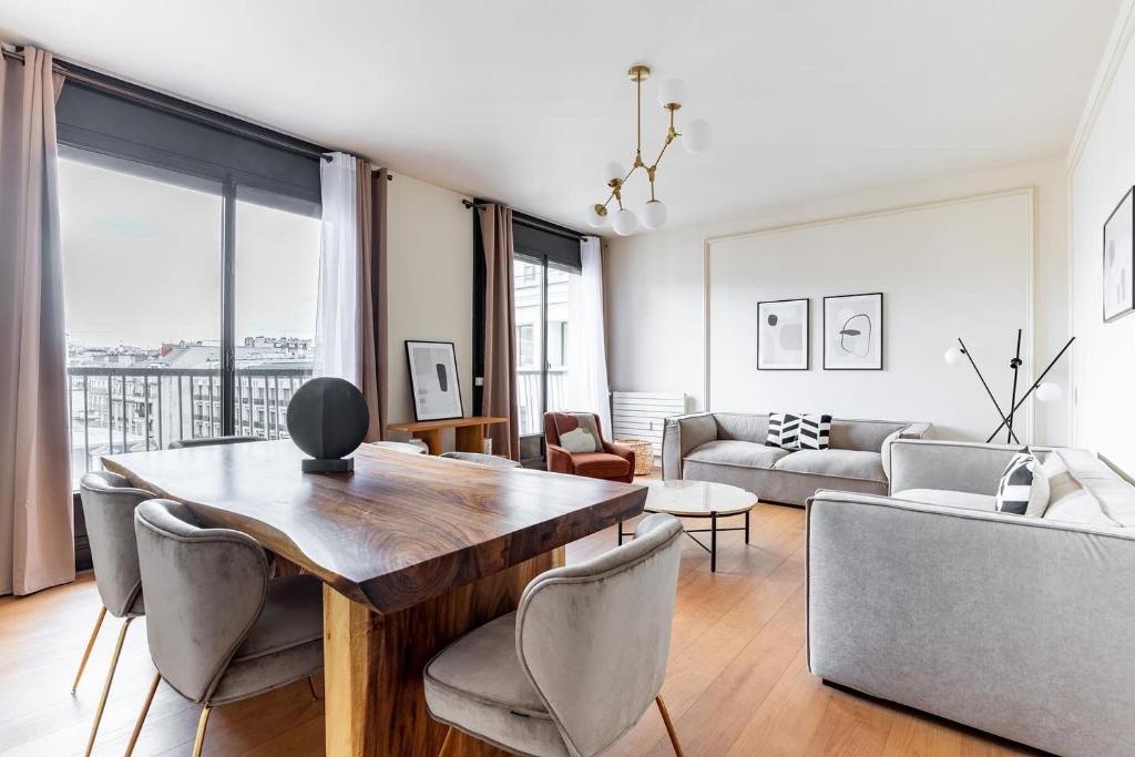 Appartement HSH Luxury Apartment Montaigne Francois 1er 20 Avenue Montaigne 75008 Paris