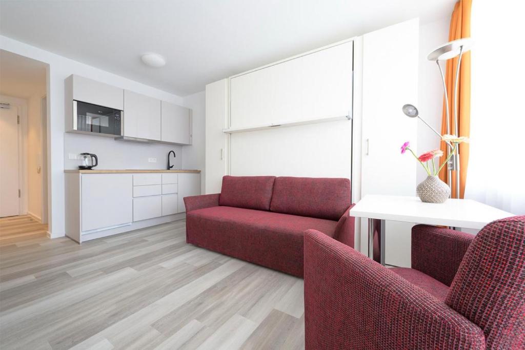 Appartement Huber Living Basic 102 Bahnhofplatz 8 82110 Germering