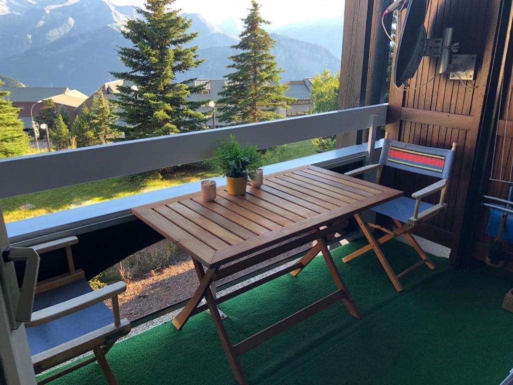 Appartement Huez: superbe appartement en residence 106 Rue du 93è R.A.M 38750 Huez