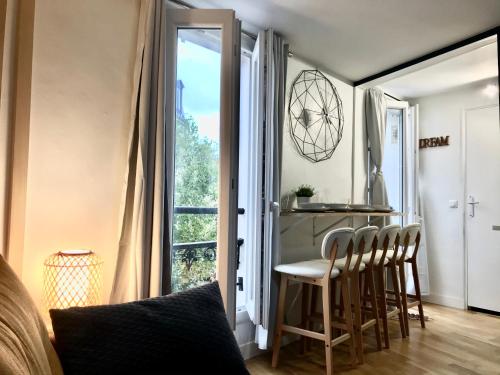Hullman Suite Apartment 4 People Between La Défense and Paris