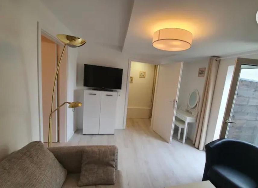 Appartement Husum Zentrum bis 6 Personen 1A Brüggemannstraße Erdgeschoß 25813 Husum