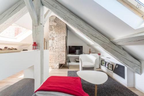 Hyper Center for 6 people2 bedroomsTram at 5 min walking #F4