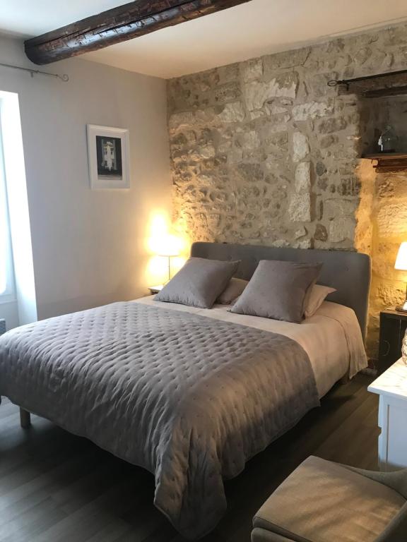 Hyper centre, lumineux avec jacuzzi 76000 Rouen