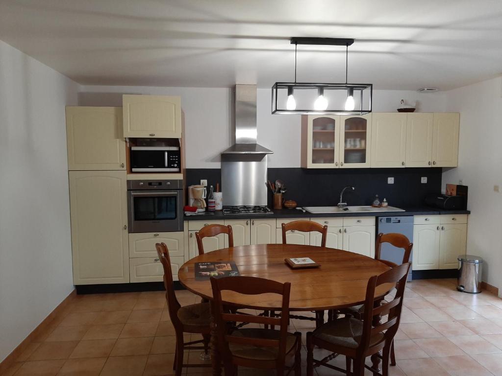Hyper centre - Proche airbus - Tout confort - Magnifique terrasse 31170 Tournefeuille