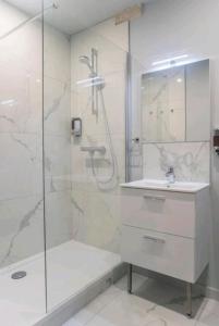 HyperCentre - L’Elegant - Cosy, Design et Charme