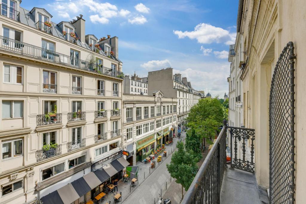 Appartement ID 308 Châtelet Rivoli 25 Rue Saint-Denis 75001 Paris