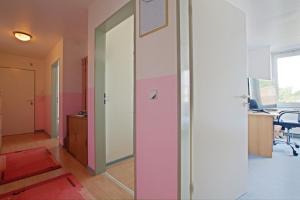 ID 4301 | Private Apartment