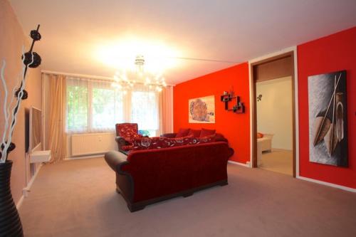 ID 4306 | Private Apartment
