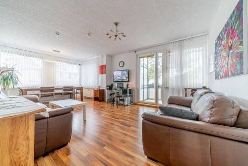 ID 6331 - Private Apartment