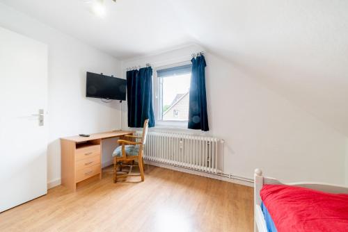 ID 6894 - Private Apartment