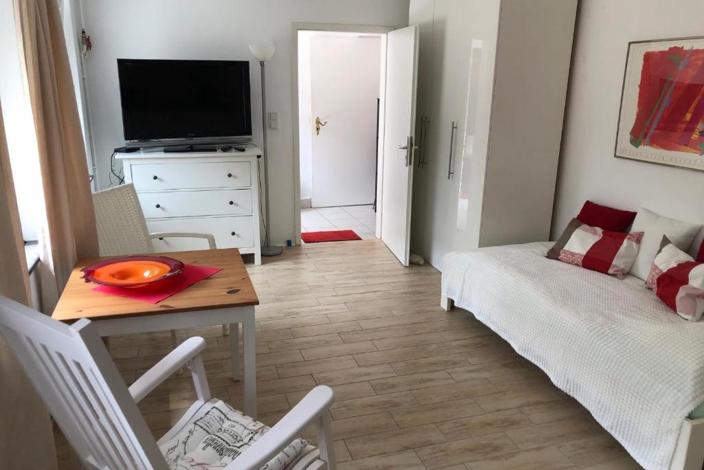 ID 7014 - Private Apartment Am Listholze, 30177 Hanovre