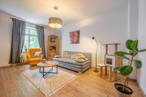 ID 7022 - Private Apartment