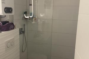 ID 7024 - Private Apartment