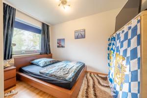 ID 7026 - Private Apartment