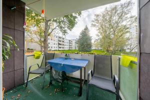 ID 7026 - Private Apartment
