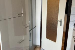 ID 7073 - Private Apartment