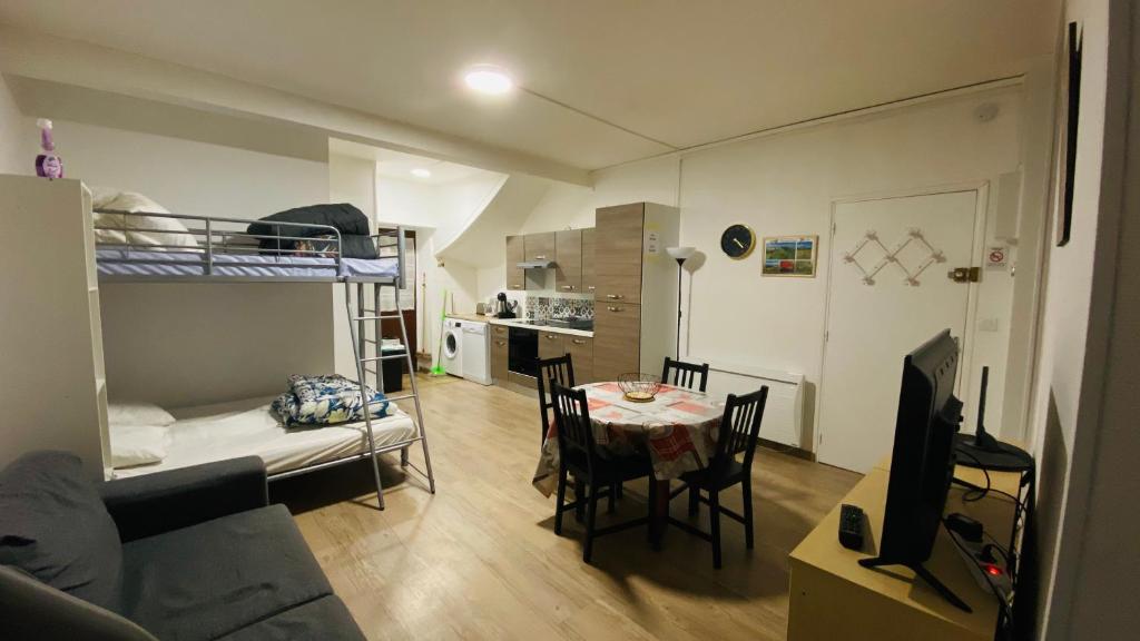 ID 7074 - Private Apartment 31275 Lehrte