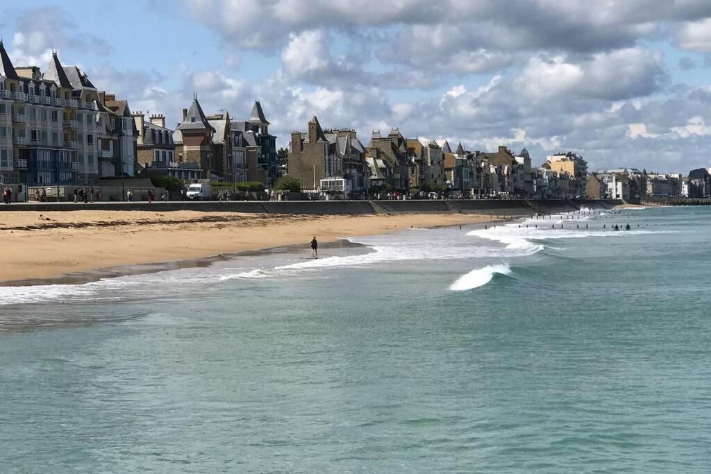 IDEAL-à 1 mn Plage/sillon -jardin privé- 1/6 pers 80 Avenue Pasteur, 35400 Saint-Malo