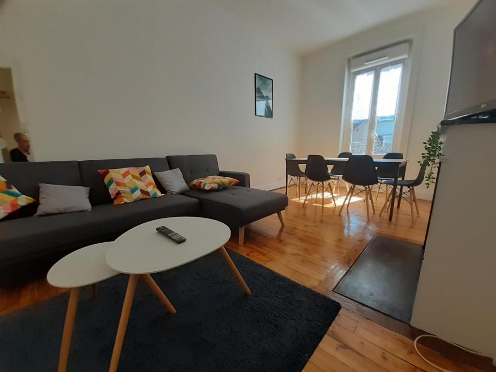 Appartement Idéal T3 CENTRE au calme , stationnement Gratuit 63 Rue Conte Grandchamp 42100 Saint Etienne