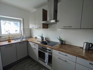 ideale Messe/Airport Wohnung 15min Fahrtweg