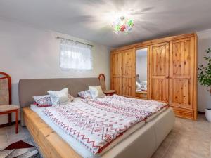 Idyllic apartment in Mecklenburg Vorpommern with Garden