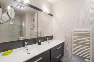 ILLANKA - Appartement 3 chambres avec parking et terrasse proche gare