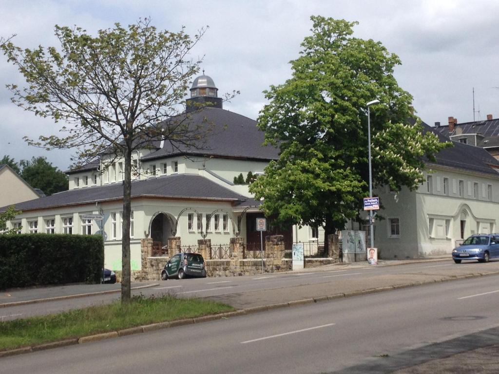 Appartement Im Ballhaus Neuhilbersdorf Frankenberger Str., 31 31 09131 Chemnitz