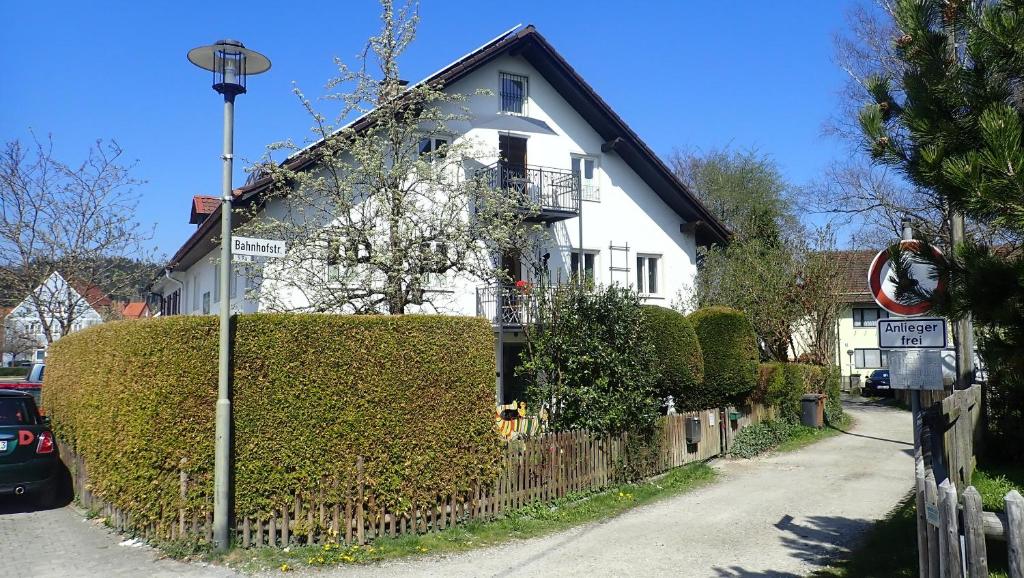 Appartement Im Juchhe Bahnhofstr. 7a 86971 Peiting