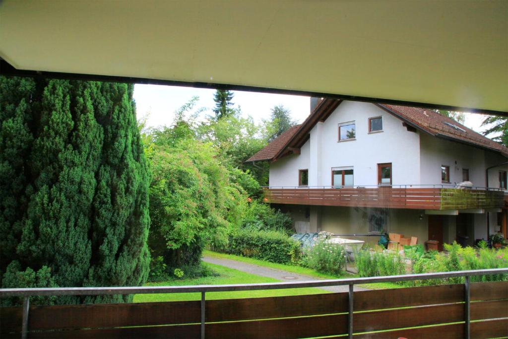 Appartement Immenstaad: Große Ferienwohnung Kapellenweg 21a 88090 Immenstaad am Bodensee