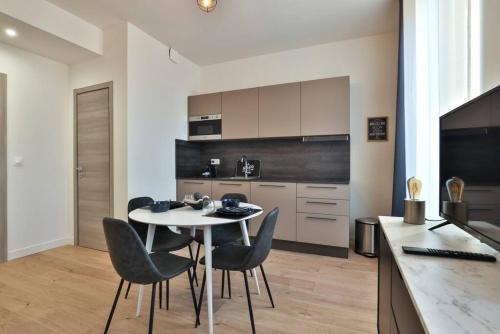 Immeuble Paul Doumer (6)-Very nice 2p. refurbished