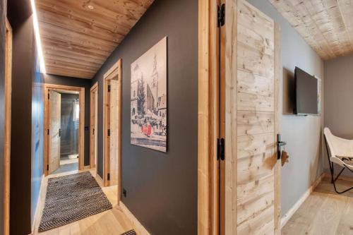 Immobilier De Montagne - La Collection - Le Petit Royaume