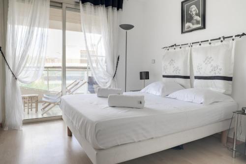 IMMOGROOM - 2 BR- Bright - Terrace - Wifi - Air conditioning